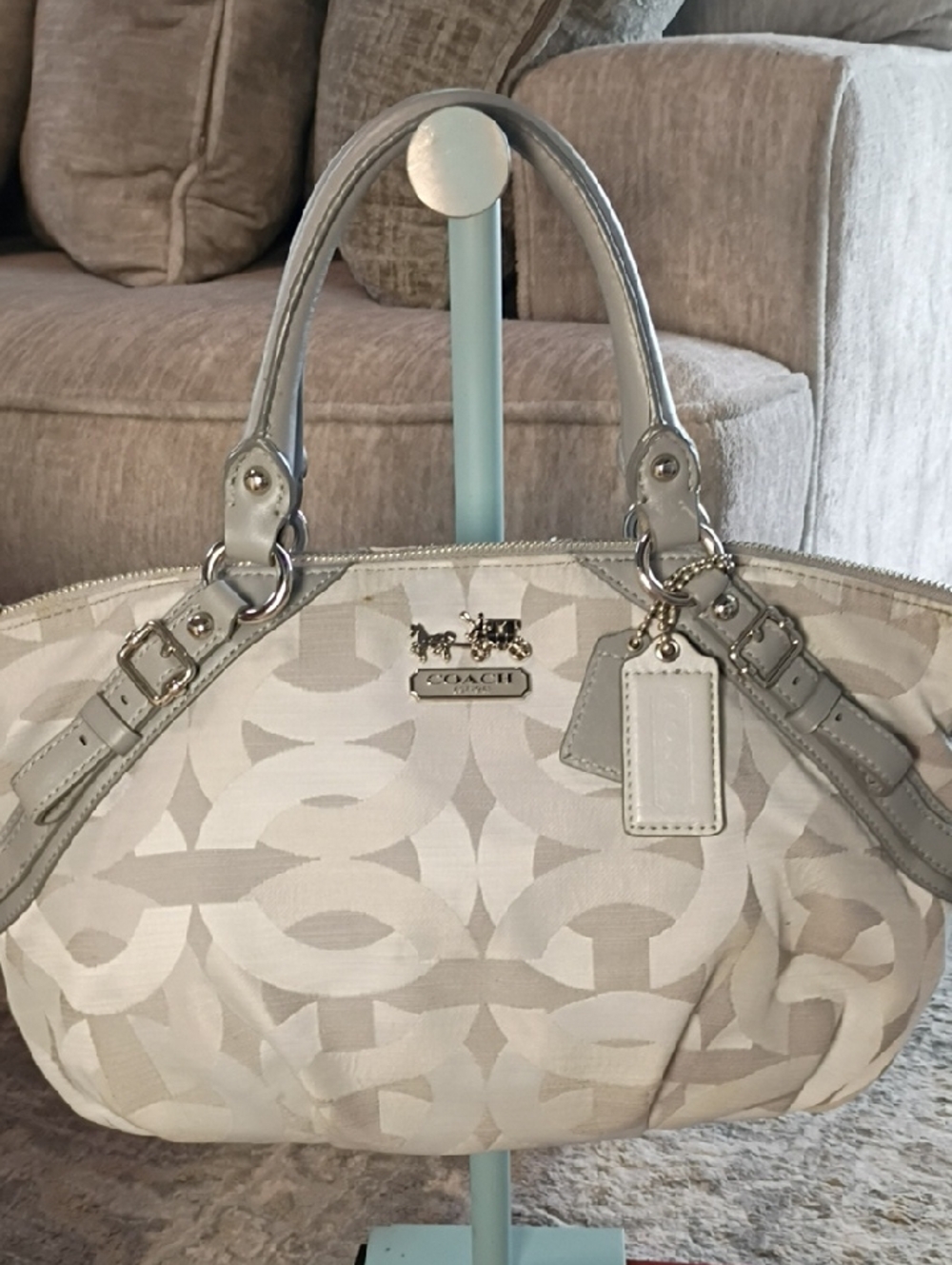 EUC Coach 17689 Madison OP Art Sateen Maggie Shoulder Vintage Bag